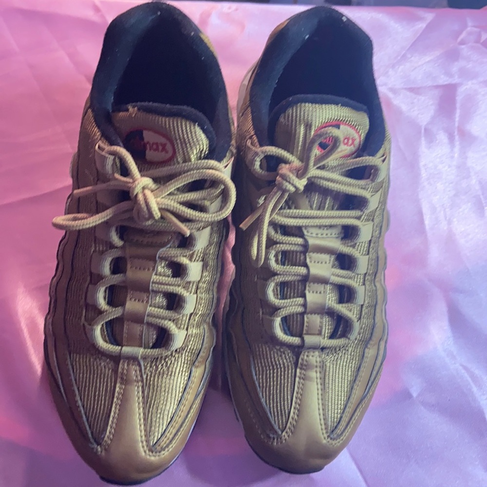 Gold Air Max 97